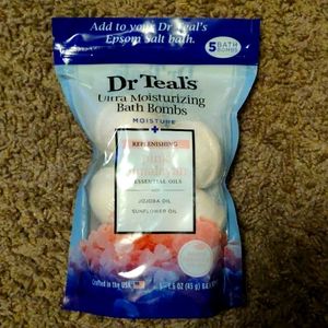 Dr. Teal's Ultra Moisturizing Bath Bombs
